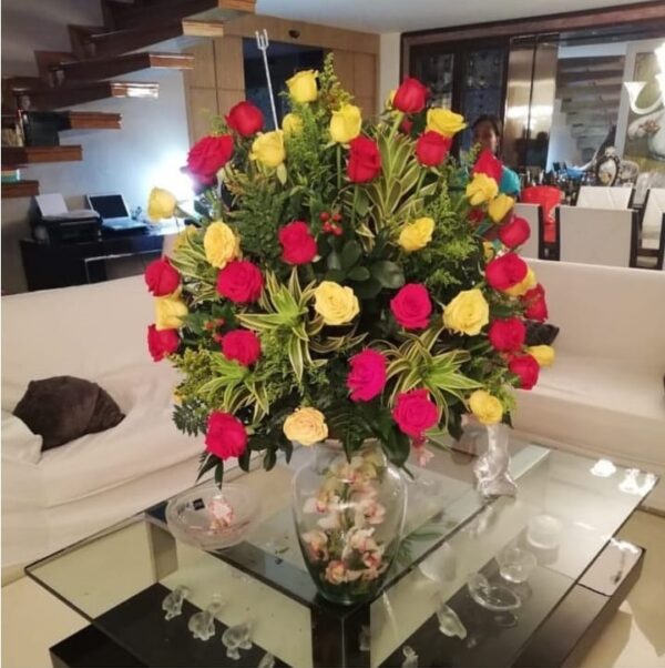 Rosas en Jarrones